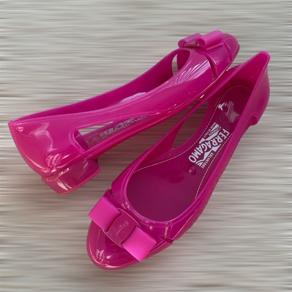 Salvatore Ferragamo Pink Jelly Ballerina shoes 9 - Picture 6 of 10